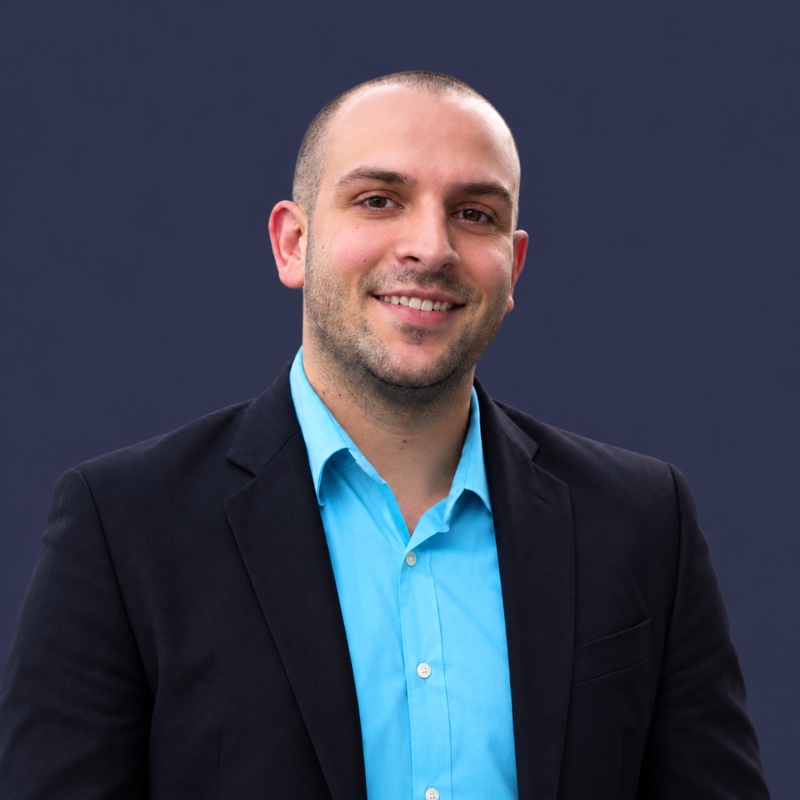 peter site portrait EP 46. Bringing Nutrition and Movement Together in Oncology Peter Adintori — Oncology Revolution Podcast, episódio 46